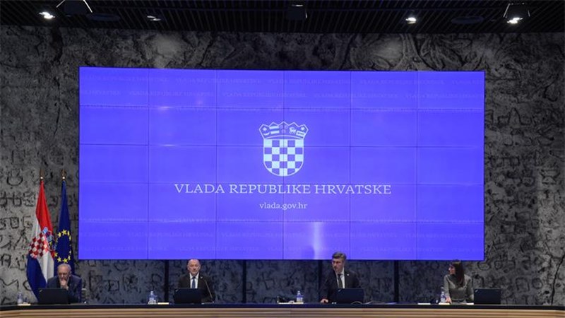 Započela obnova cesta u Petrinji, Brijestu, Farkašiću i Mokricama u vrijednosti 7,2 milijuna kuna